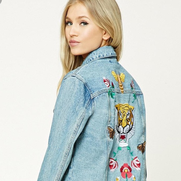 Forever 21 Tiger Graphic Denim Jacket - Picture 5 of 5